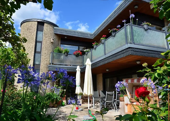 Amber Daire Heimbach